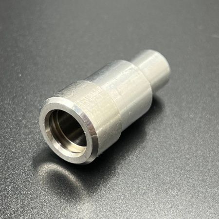 Втулка водяной трубки помпы охлаждения Yamaha 40 (PNFM40E-30002)