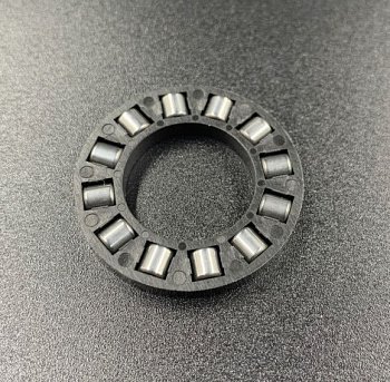Подшипник роликовый Suzuki DT9.9-15, DF9.9-15, DF8-20(A) (20x35x4.5) 09263-20024