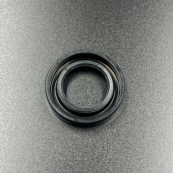 Сальник Suzuki (09282-22007) (22x36x6) (Omax) 09282-22007