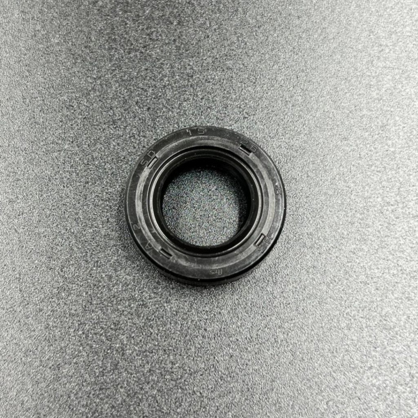 Сальник Suzuki (59295-97J10) (15х26х6) 59295-97J10