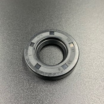 Сальник Tohatsu (3C8-60223-0) (17x33x6) (Omax)