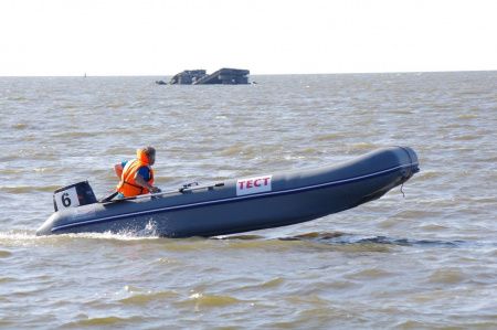 Лодка Bratan 520KМ