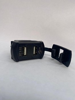 Панель с USB-разъемом 5В 2  CCZ000174
